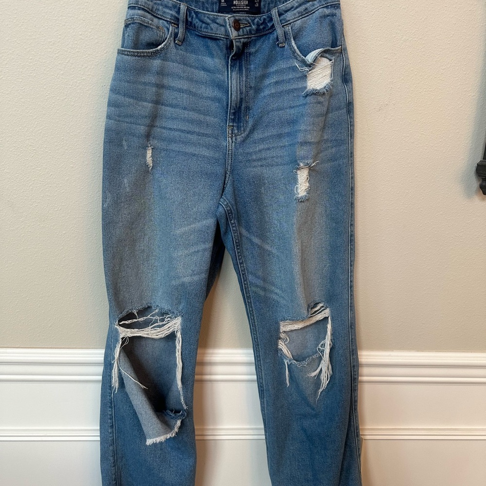 Hollister Light Blue High-Rise Jeans